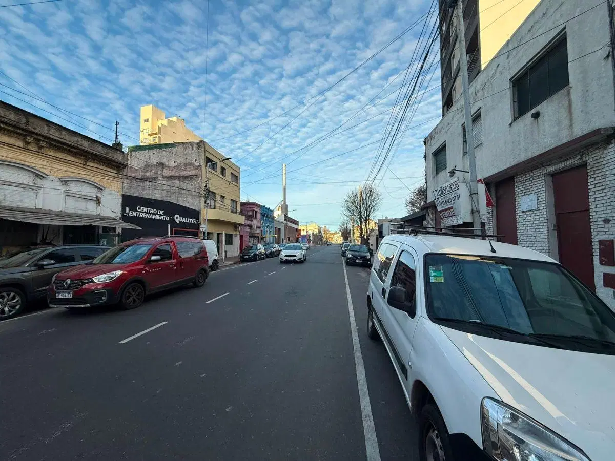 PH en alquiler con patio y terraza en Avellaneda Centro 2