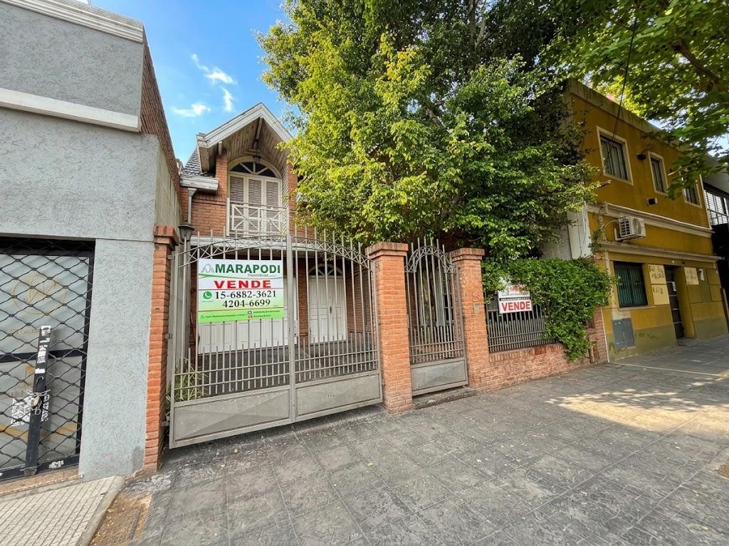 Foto de Casa de CATEGORÍA con 5 dormitorios en venta en Wilde, imagen 1
