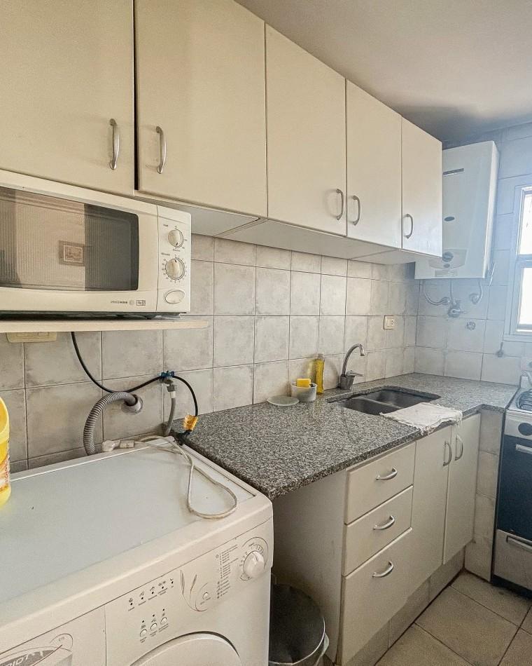 Foto de Departamento de 3 ambientes chico c/ doble balcon en inmejorable, imagen 5