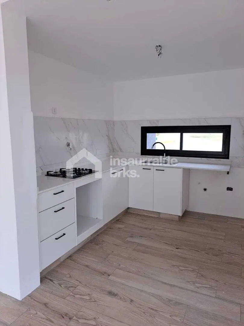 Casa Chalet  en Venta en Loma Verde, Escobar, G.B.A. Zona Norte 8