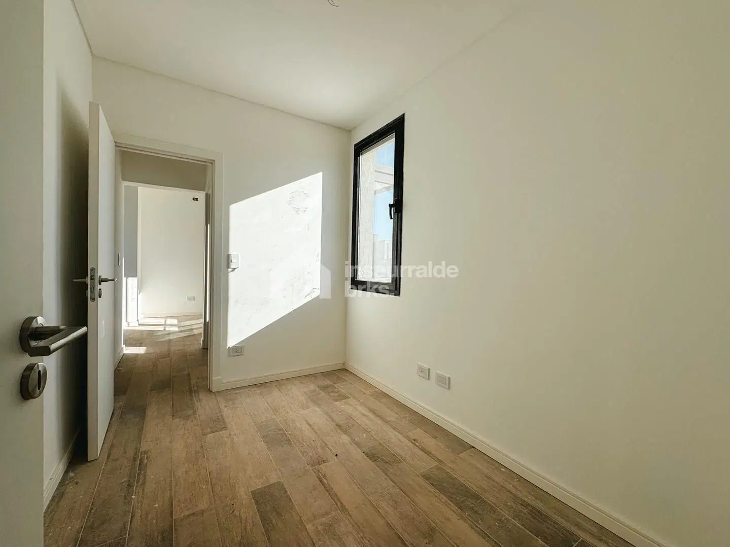 Casa en venta en San Matías - Escobar, Zona Norte! Casa de 1 planta, Lote al agua y piscina! 2