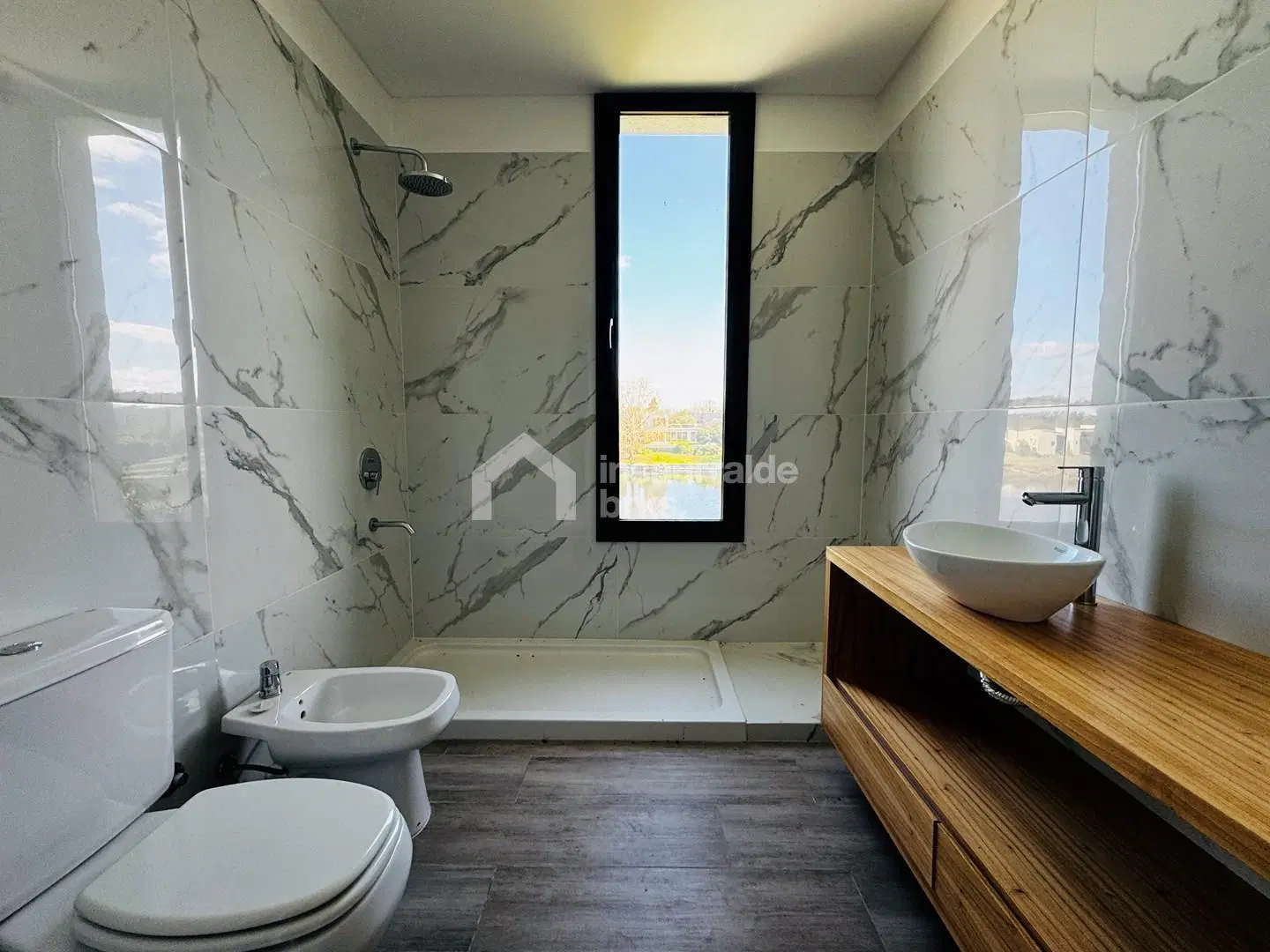 CASA EN VENTA EN SAN MATÍAS, ESCOBAR! 4 DORMITORIOS EN 2 PLANTAS, LOTE AL AGUA! 3