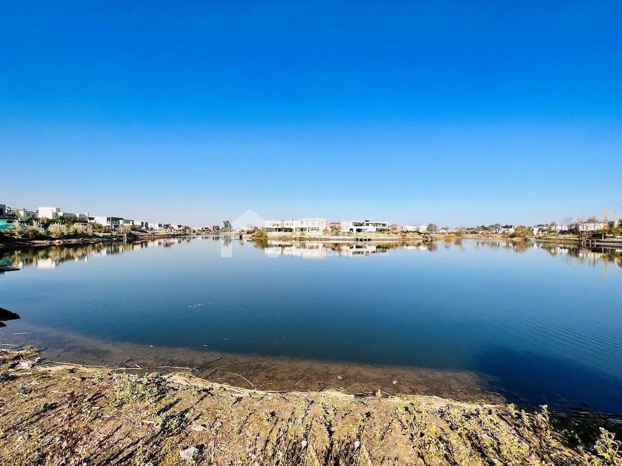 VENDO LOTE AL AGUA, 925 M2 BARRIO SAN MATIAS!! 2