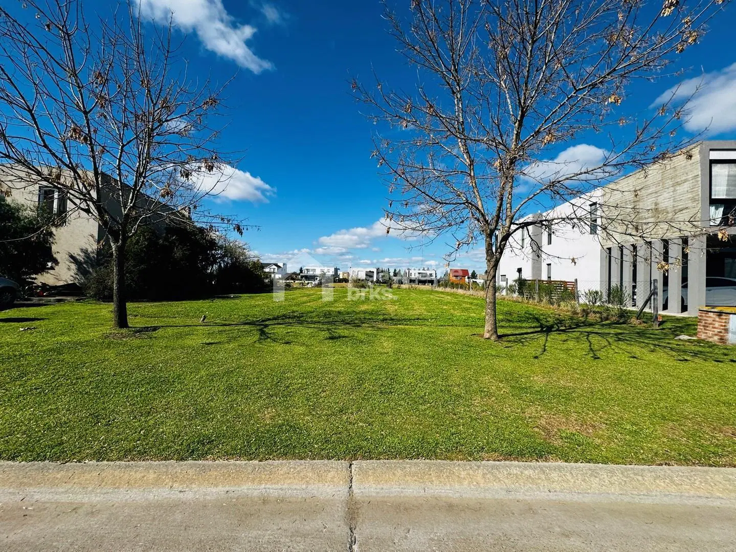 TERRENO EN VENTA EN SAN MATIAS, ÁREA 5, ESCOBAR. LOTE AL AGUA, BARRIO CON AMENITIES! 2
