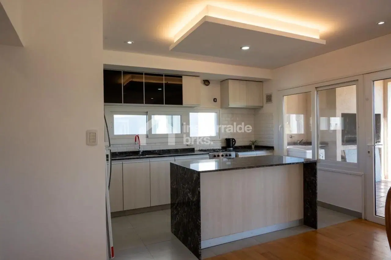 Casa Chalet  en Venta en Puertos, Escobar, G.B.A. Zona Norte 4