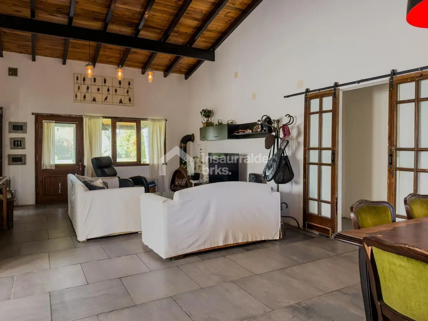 CASA EN VENTA EN SAN RAFAEL-TIGRE, 4 AMBIENTES Y PISCINA! 3