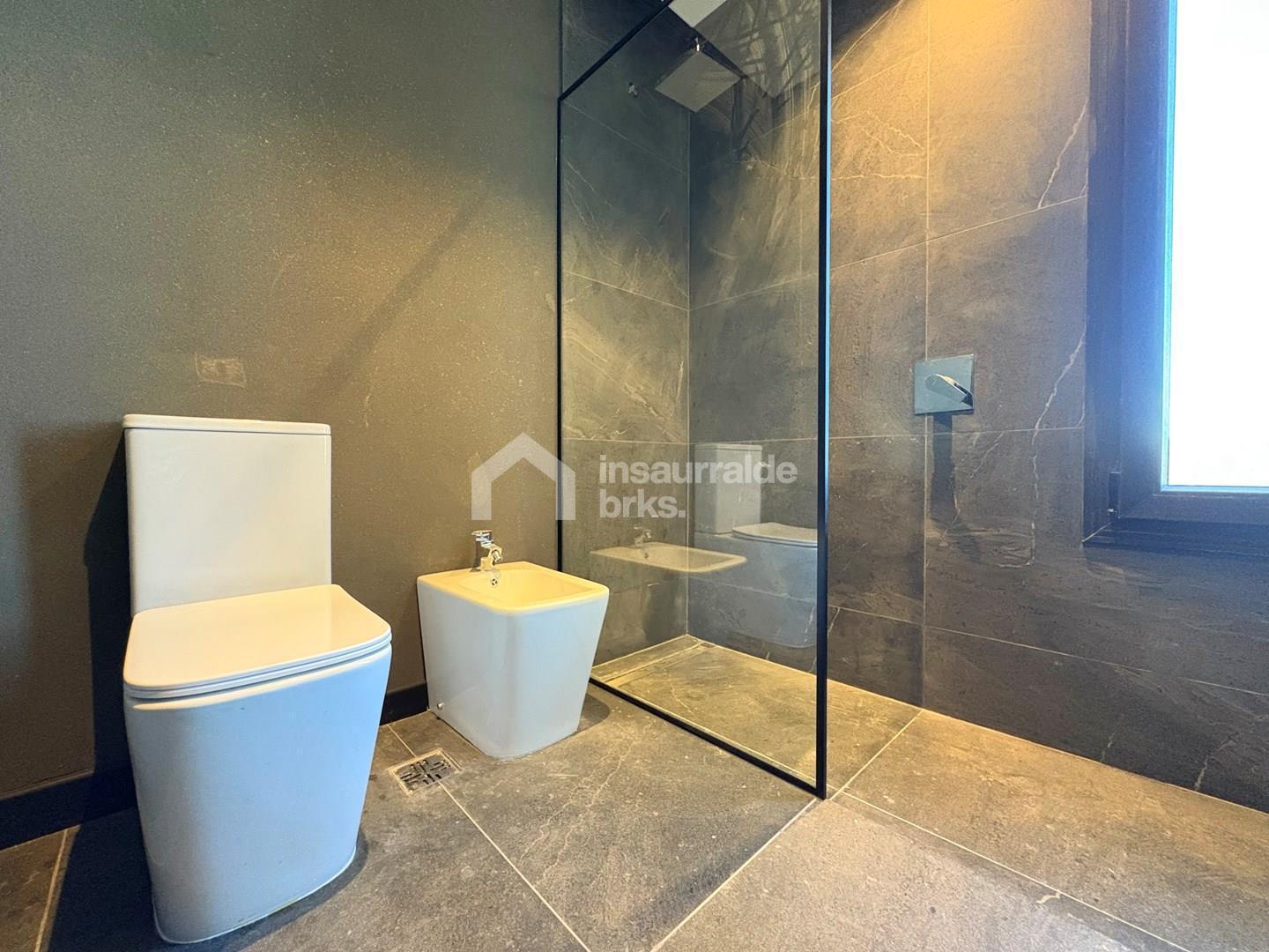 Casa 6 dormitorios en suite en Alquiler en San Juan, Villanueva, Tigre, IMPONENTE CALIDAD AL RIO!!