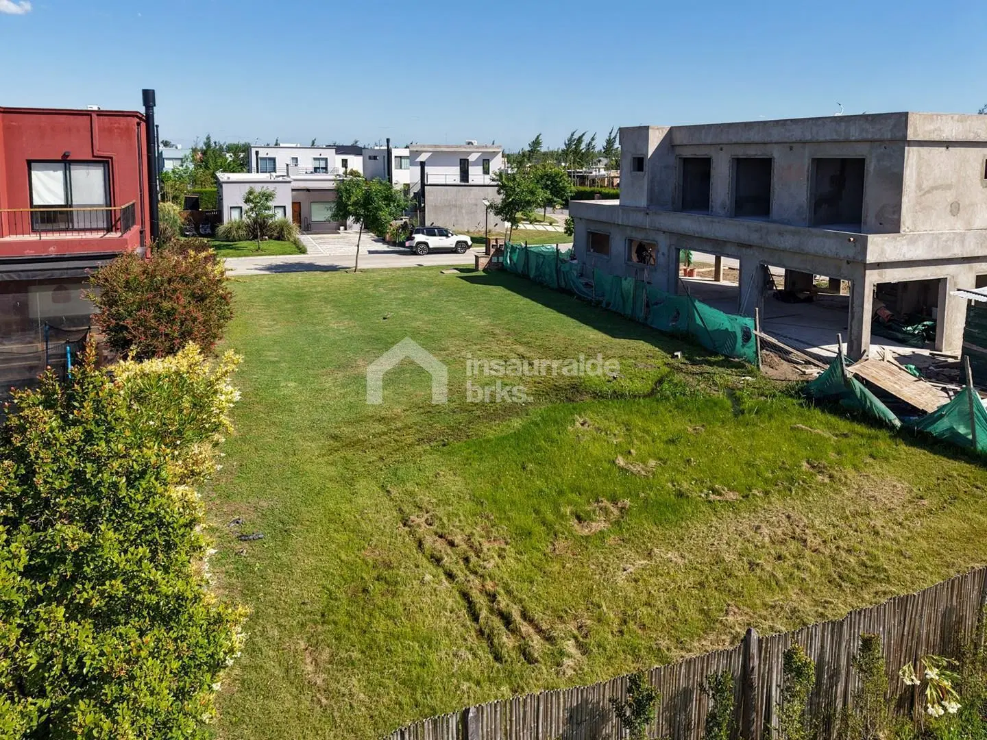 SE VENDE LOTE EN BARRIO NÁUTICO VILA MARINA 1 CON AMARRA!!! 3