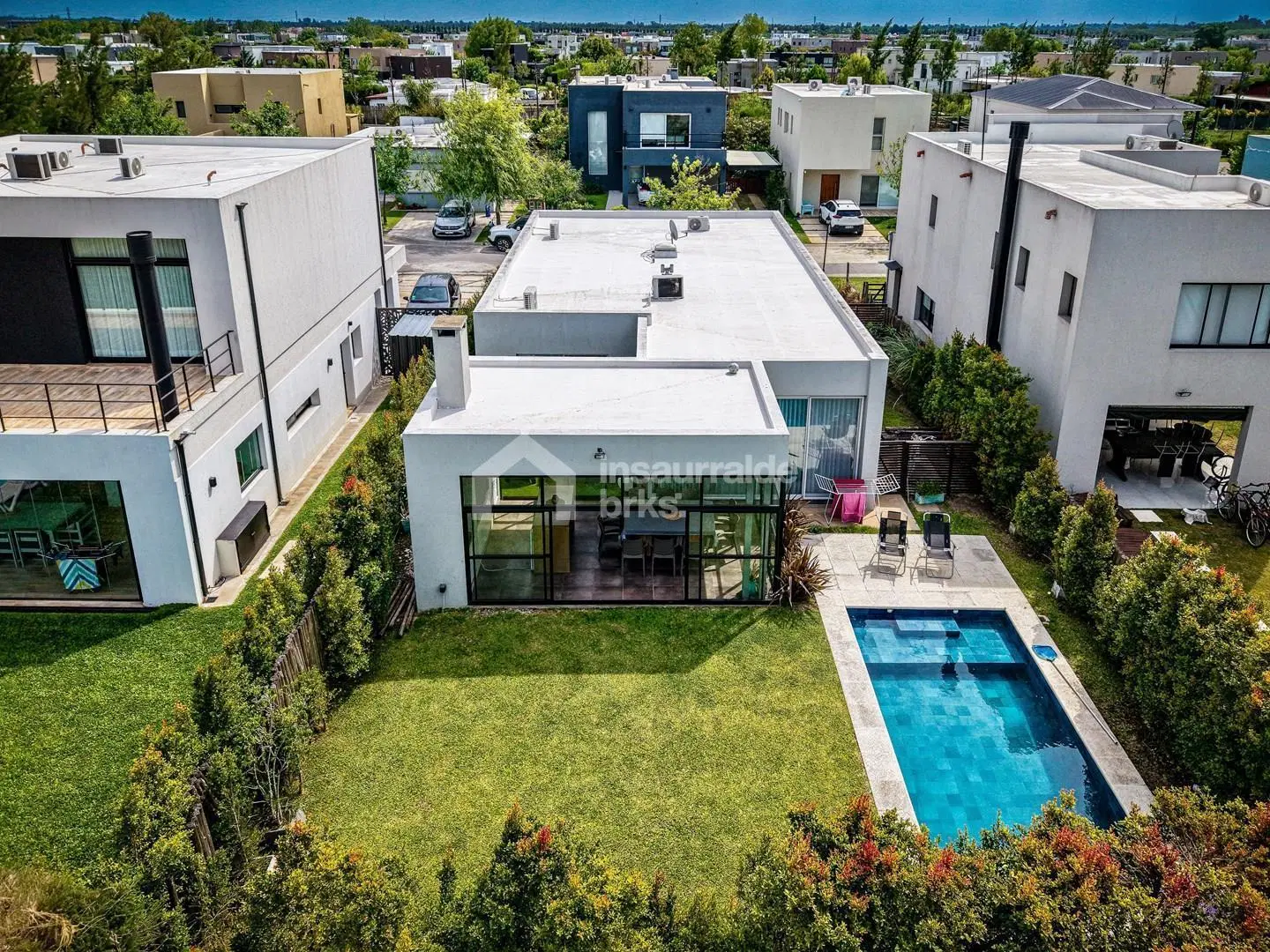 CASA EN VENTA EN TIGRE, 4 AMBIENTES, BARRIO NÁUTICO VILA MARINA, LOTE INTERNO 4
