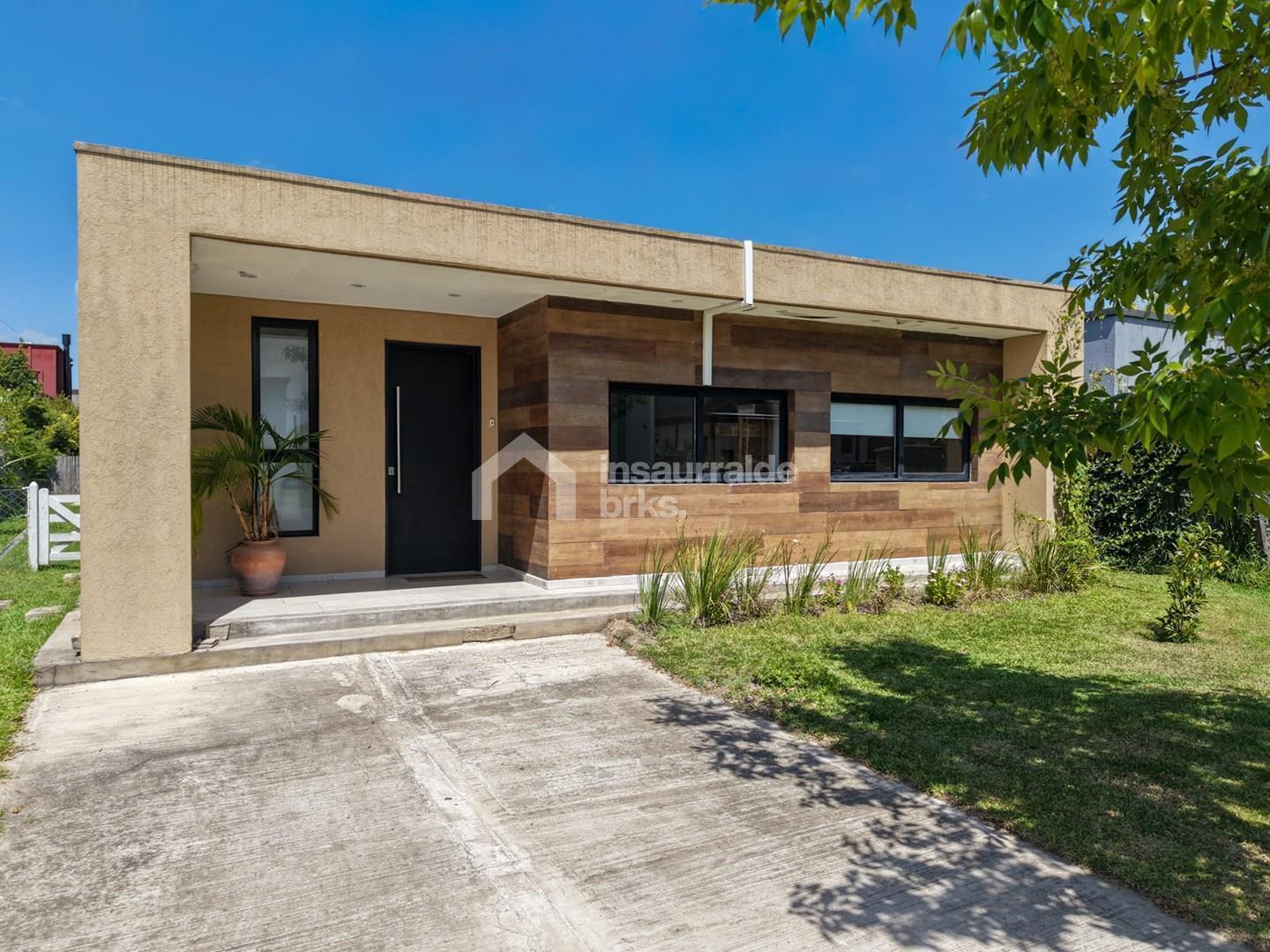 Casa en Venta 3 dormitorios en Vila Marina , Villanueva, Tigre! Con piscina, lote interno!