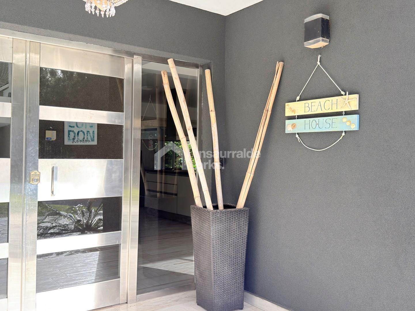 Foto de Casa 5 dormitorios en Alq. Temporario en Golf, Costa Esmeralda, Costa Atlántica, pileta, 8 personas!, imagen 4