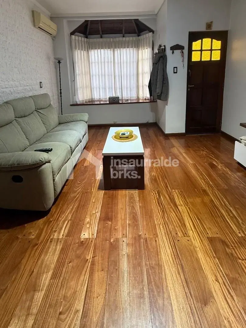 Casa Triplex  en Venta en Villa General Mitre, Capital Federal, Buenos Aires 2