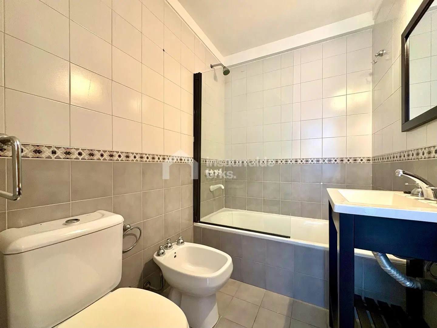 DEPARTAMENTO 2 AMBIENTES EN VENTA EN TIGRE CENTRO! APTO CRÉDITO Y APTO PROFESIONAL! 2
