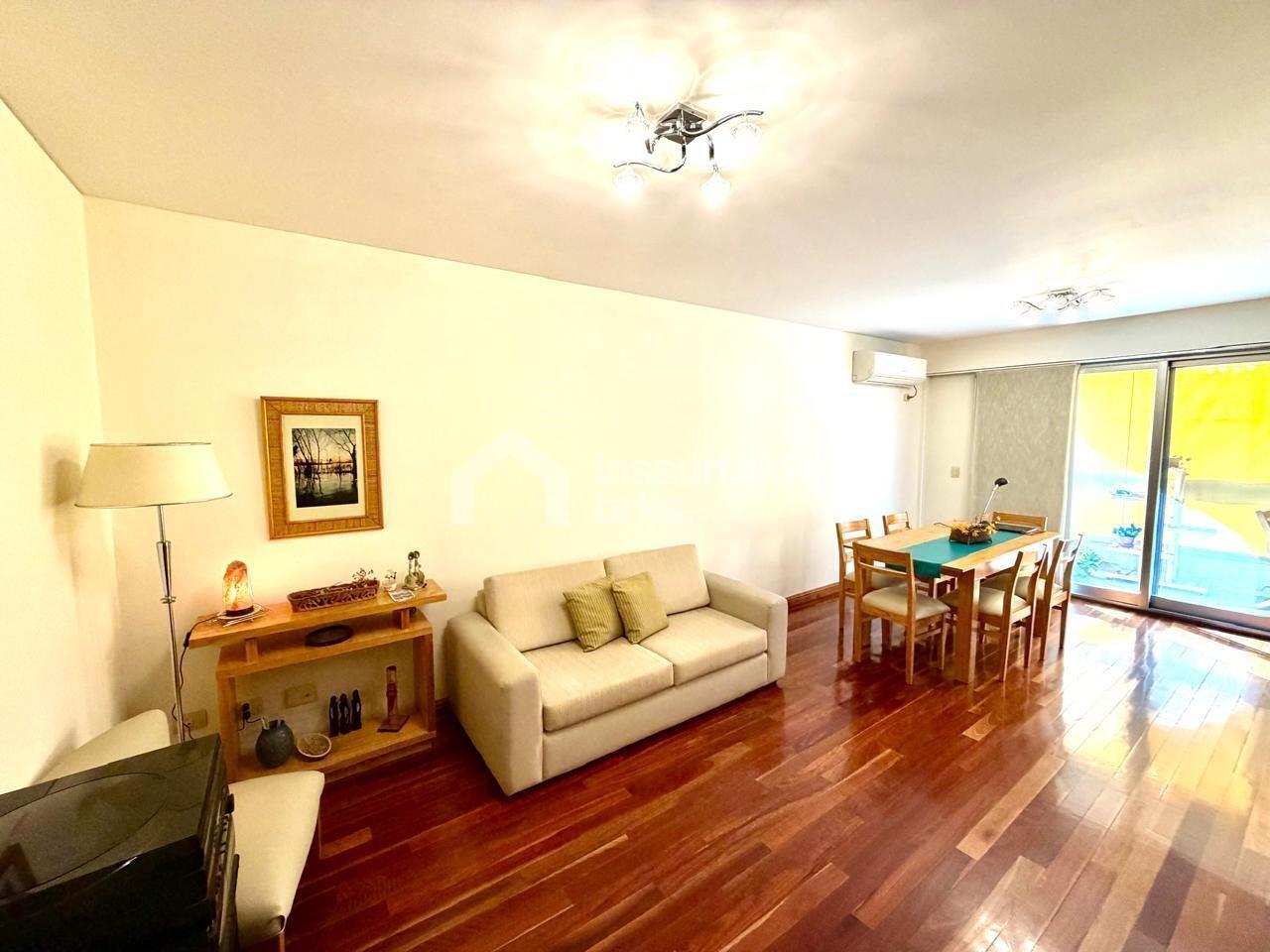 Foto de Departamento Piso en Venta con cochera 4 ambientes doble balcon en, imagen 4