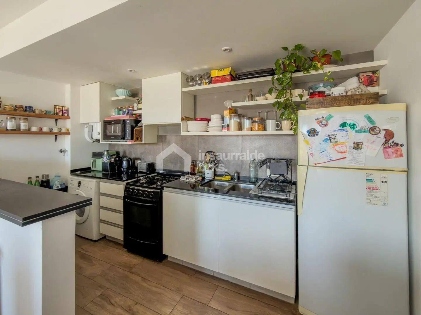 DEPARTAMENTO EN VENTA EN TIGRE 2 AMB+TOILETTE+COCHERA!!! 4