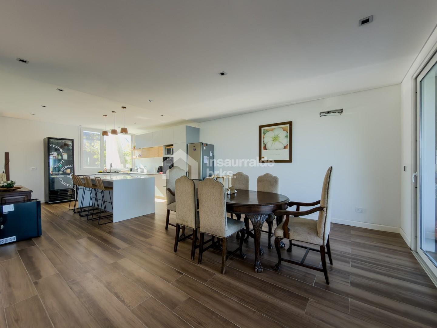 Foto de Casa en Venta en Tipas, Nordelta, Tigre. 3 plantas, 5 dormitorios en, imagen 4