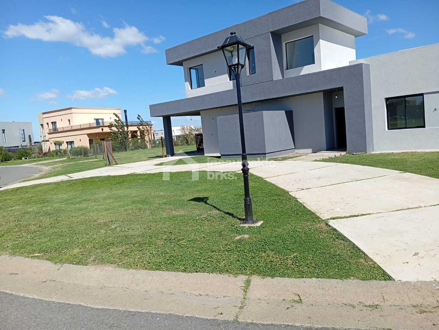 Foto de Casa Chalet en Venta en Loma Verde, Escobar, G.B.A. Zona Norte, imagen 5