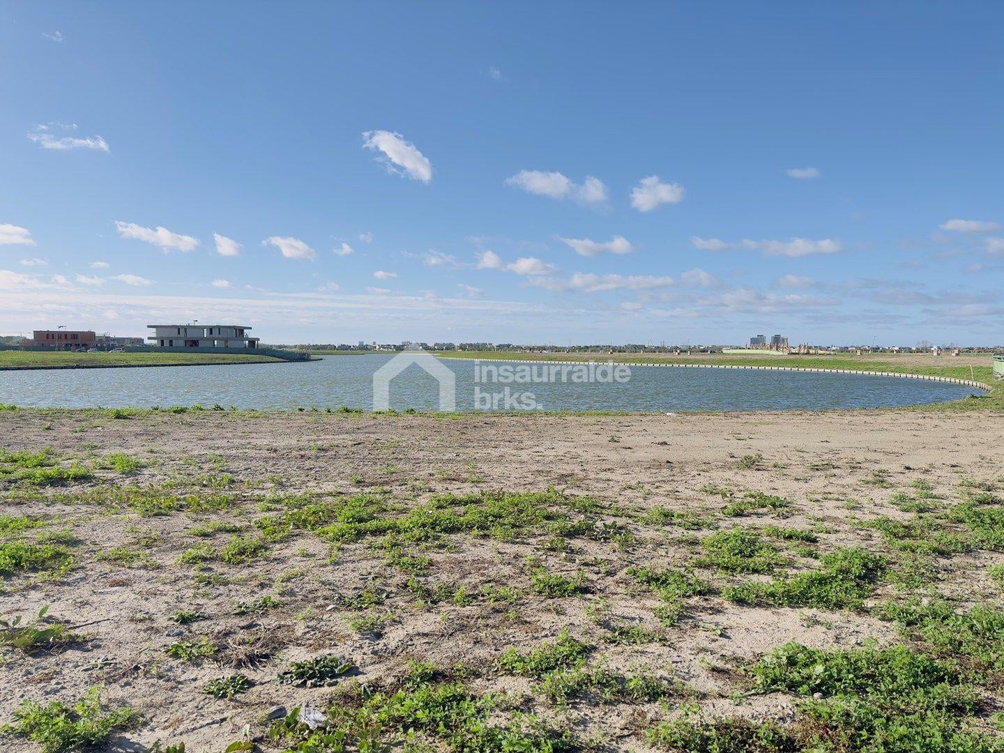 Foto de VENDO LOTE AL AGUA ORIENTACIÓN NORTE! BARRIO PUENTES, NORDELTA!! GRAN, imagen 3