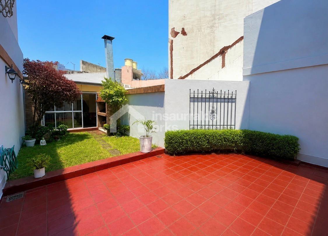 Foto de Casa en Venta 3 dormitorios con cochera, jardin, parrilla, suite y, imagen 4