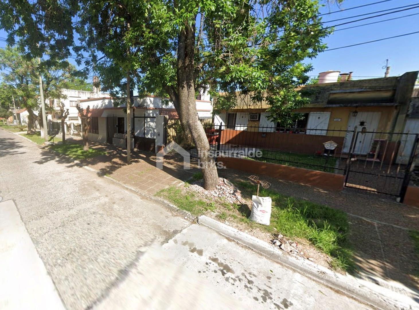 Foto de Casa en Venta en Villa Ballester, 4 ambientes, lote 10x30 San Martin, imagen 1