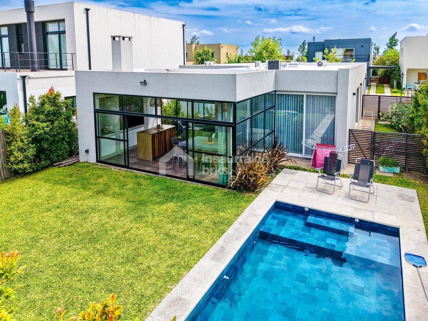 Foto de CASA EN VENTA EN VILA MARINA I, TIGRE, 4 AMBIENTES, BARRIO NÁUTICO Y, imagen 1