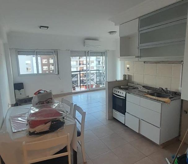 DEPARTAMENTO MONOAMBIENTE CON BALCON - VILLA URQUIZA 2