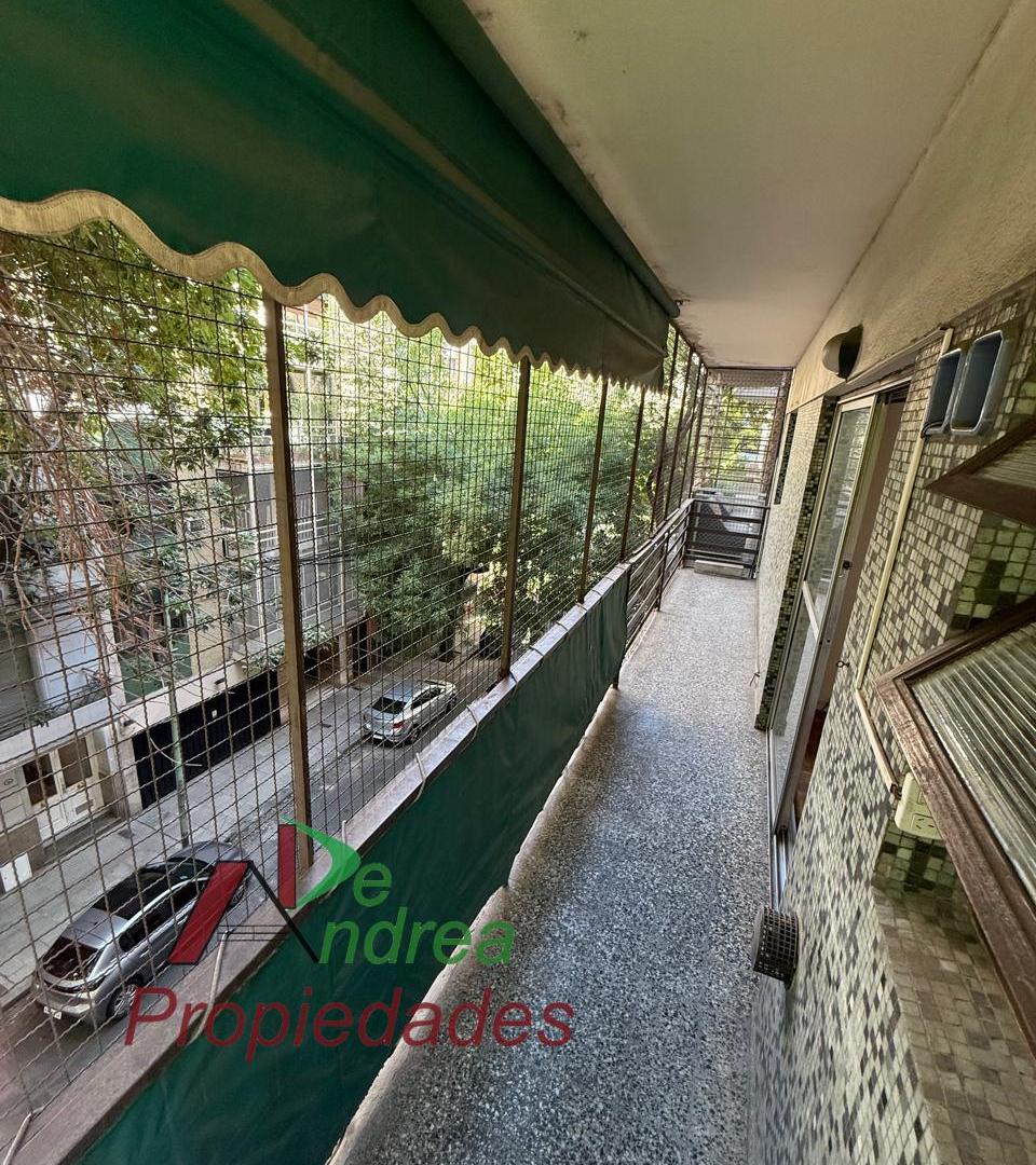 Foto de VENTA DE DEPARTAMENTO - 3 AMBIENTES CON BALCON AL FRENTE - ALMAGRO, imagen 2