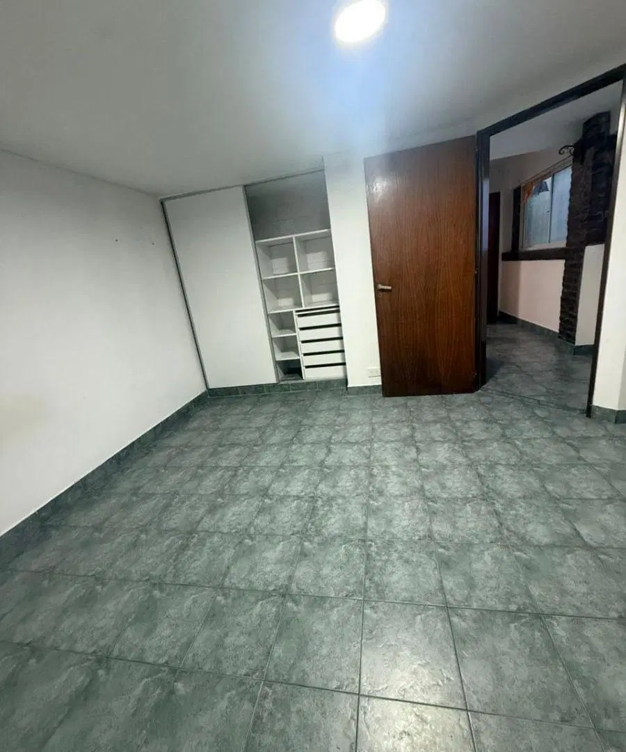 PH MONOAMBIENTE CON TERRAZA EN ALQUILER- SIN EXPENSAS - ALMAGRO 3