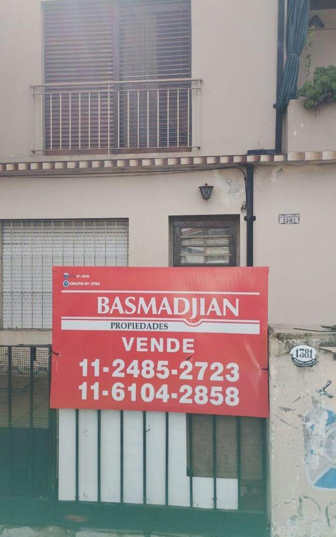 Foto de Venta de 2 Propiedades en Block | Florida Oeste | Patio y Entrada de, imagen 1