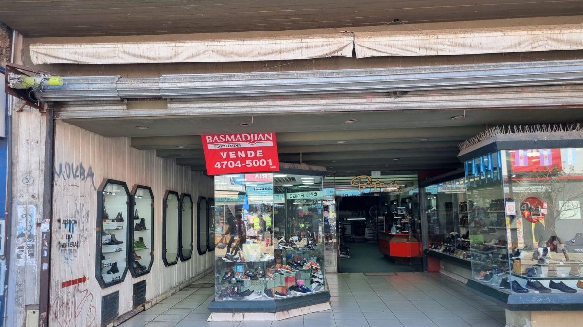 Foto de Importante local de 252m2 en excelente zona comercial, imagen 1