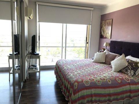 Espectacular y Unico Piso de 4 Ambientes Sobre Av Riest 2