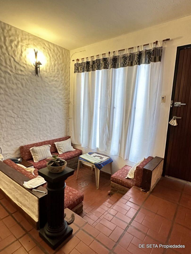 Casa 7 Ambientes en Venta en Villa Lugano 2