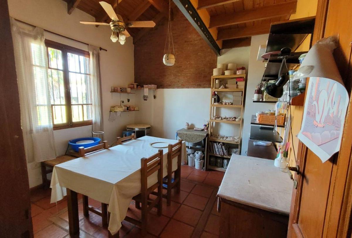 Casa 5 Ambientes Excelente Ubicación 3
