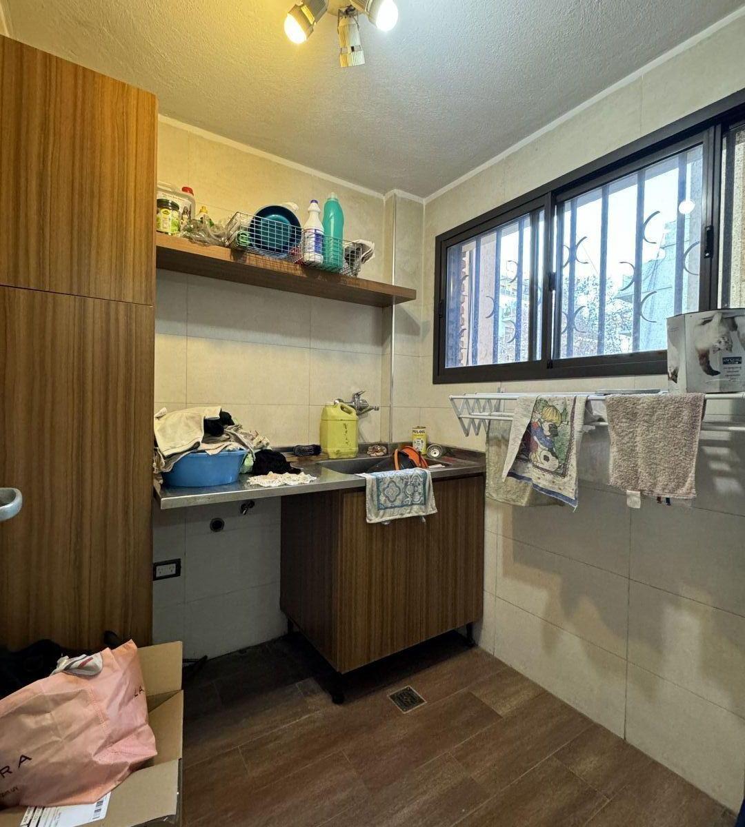 Departamento Piso 5 Amb. C/dependencia y 2 Cocheras en Venta Flores 5