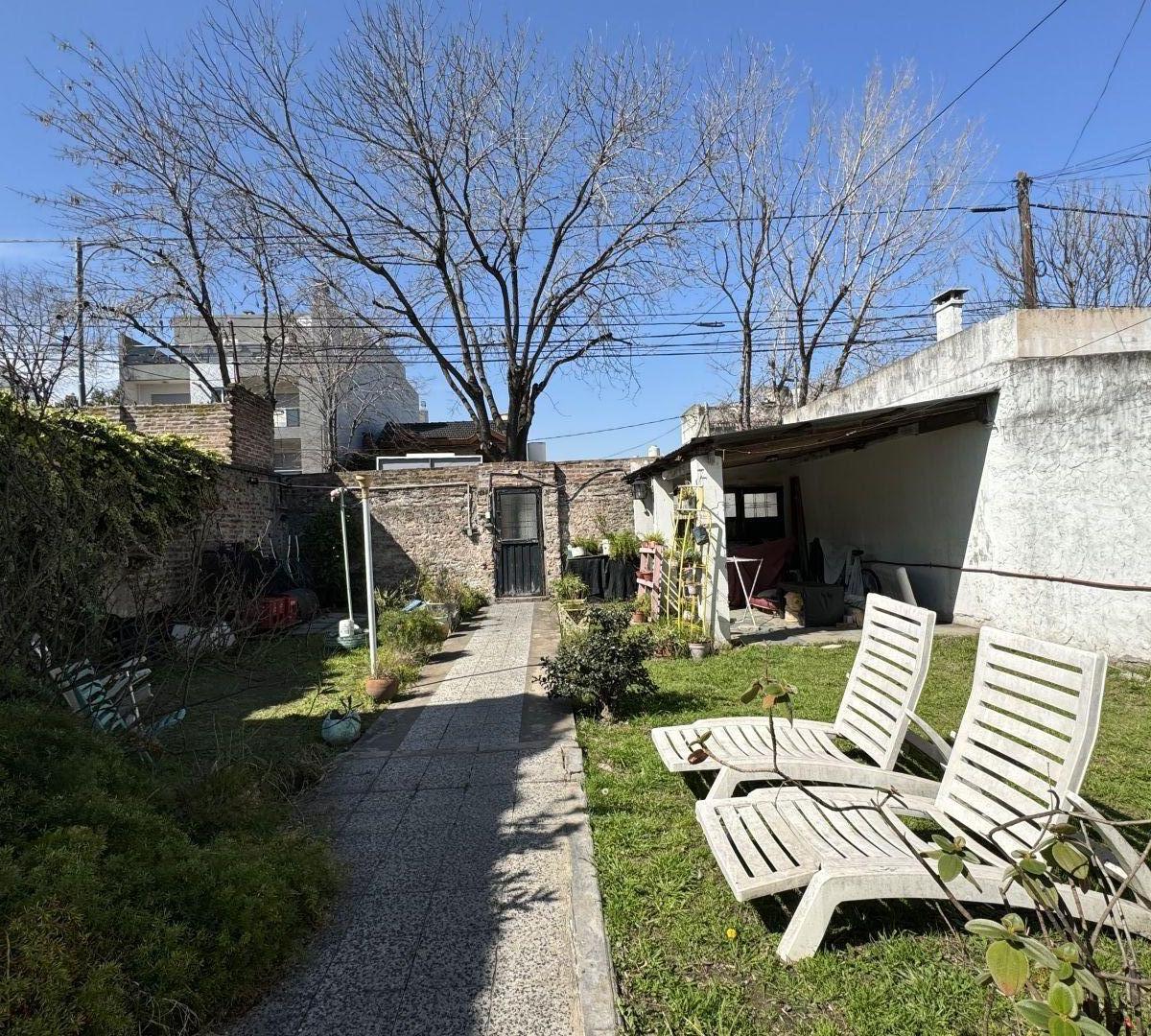 Excelente Lote en Venta 10x23 Villa Lugano 5