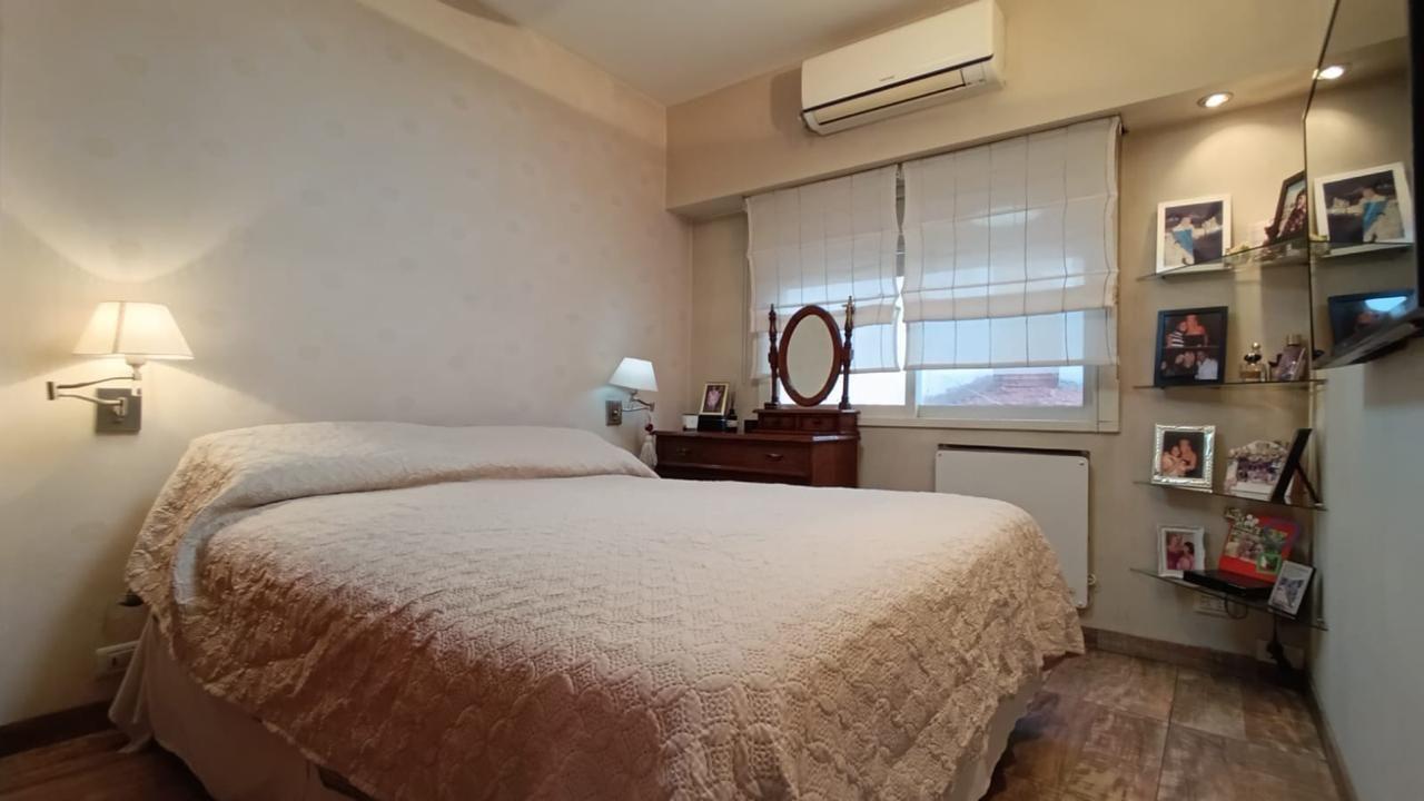 Foto de EXCELENTE DEPARTAMENTO 3 AMB. EN PB CON PATIO EN VENTA, imagen 5