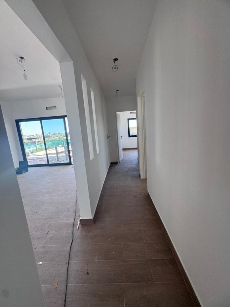Foto de Venta de casa con pileta en lote interno - SANTA LUCIA PILAR DEL ESTE, imagen 3