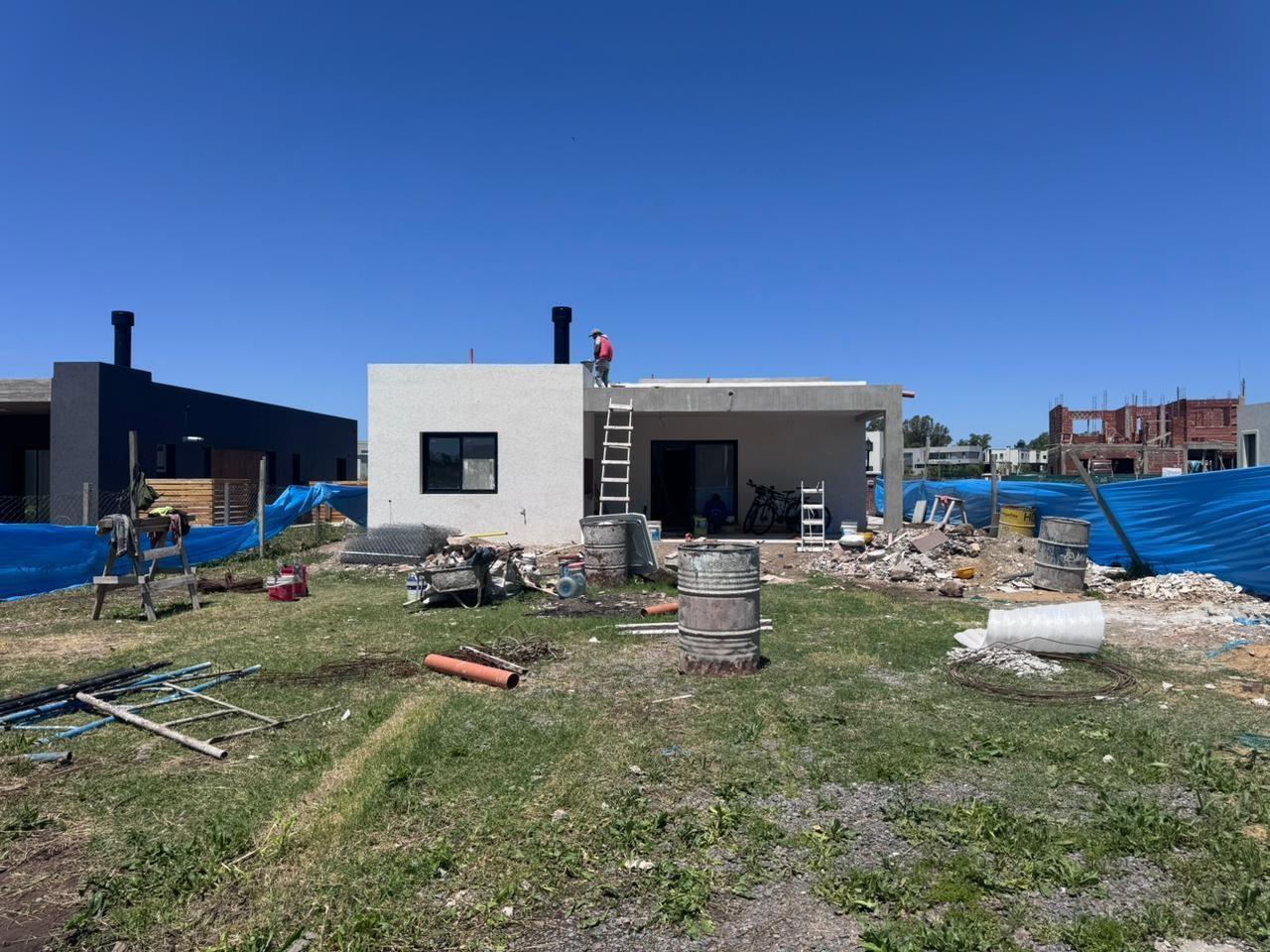 Foto de Venta de casa moderna en una planta en Santa Elisa PILAR DEL ESTE, imagen 3