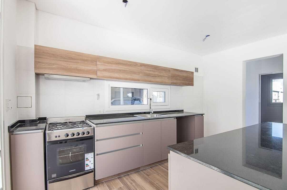 Foto de Venta de casa en dos plantas lote interno en LAGOON, imagen 4