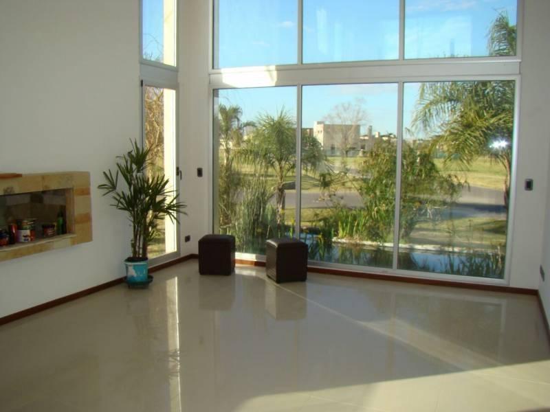 Foto de Casa en Venta y Alquiler ubicada en Campo Grande, Pilar, G.B.A. Zona, imagen 2
