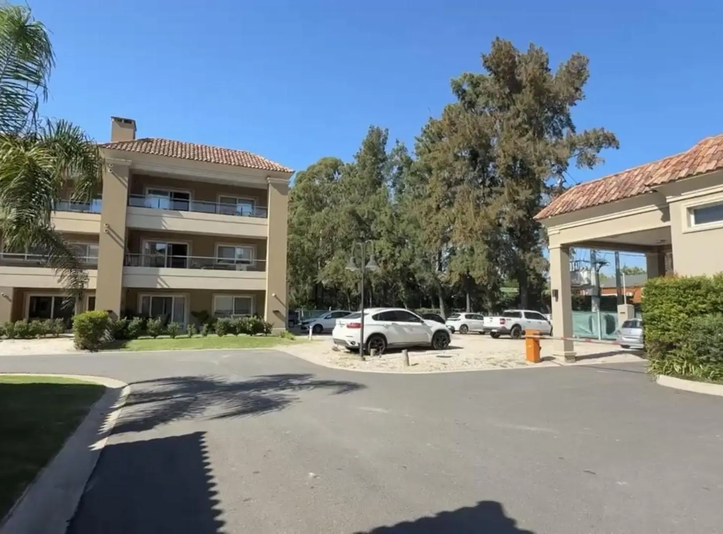 Departamento en VENTA CON RENTA ubicado en Liquidambar, Pilar, G.B.A. Zona Norte 5
