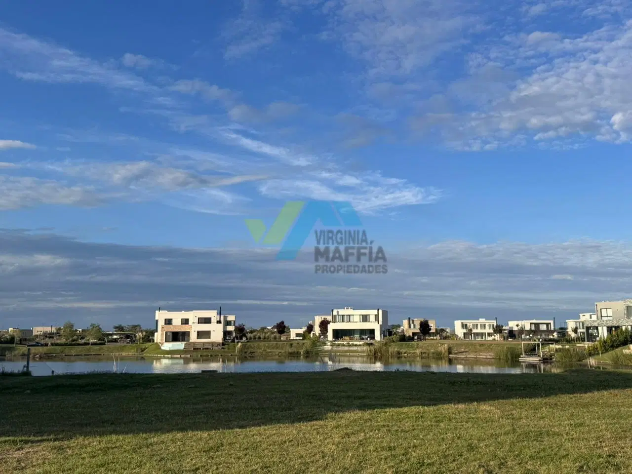 Lote a la laguna - RIBERAS PUERTOS DEL LAGO 2