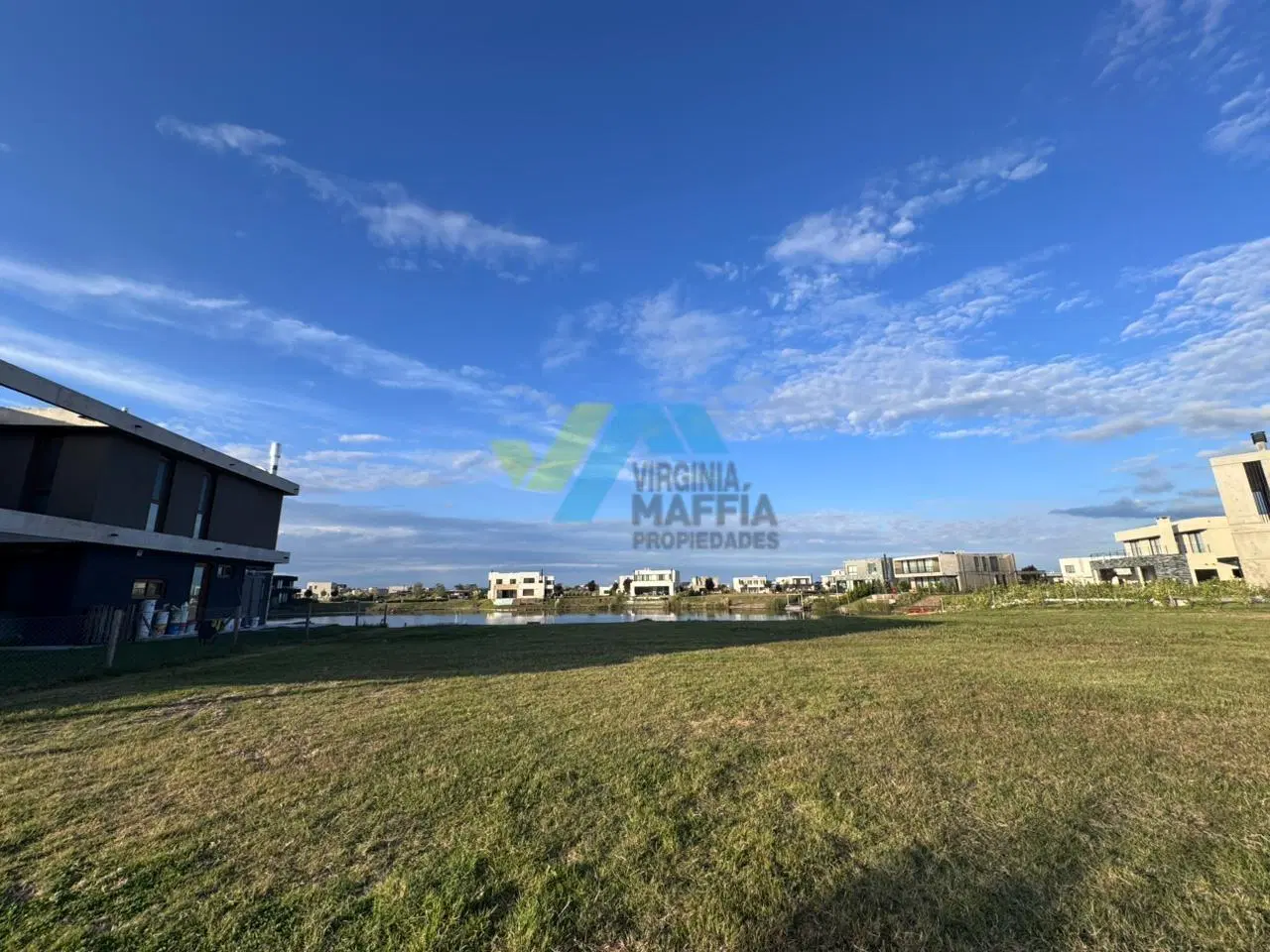 Lote a la laguna - RIBERAS PUERTOS DEL LAGO 5