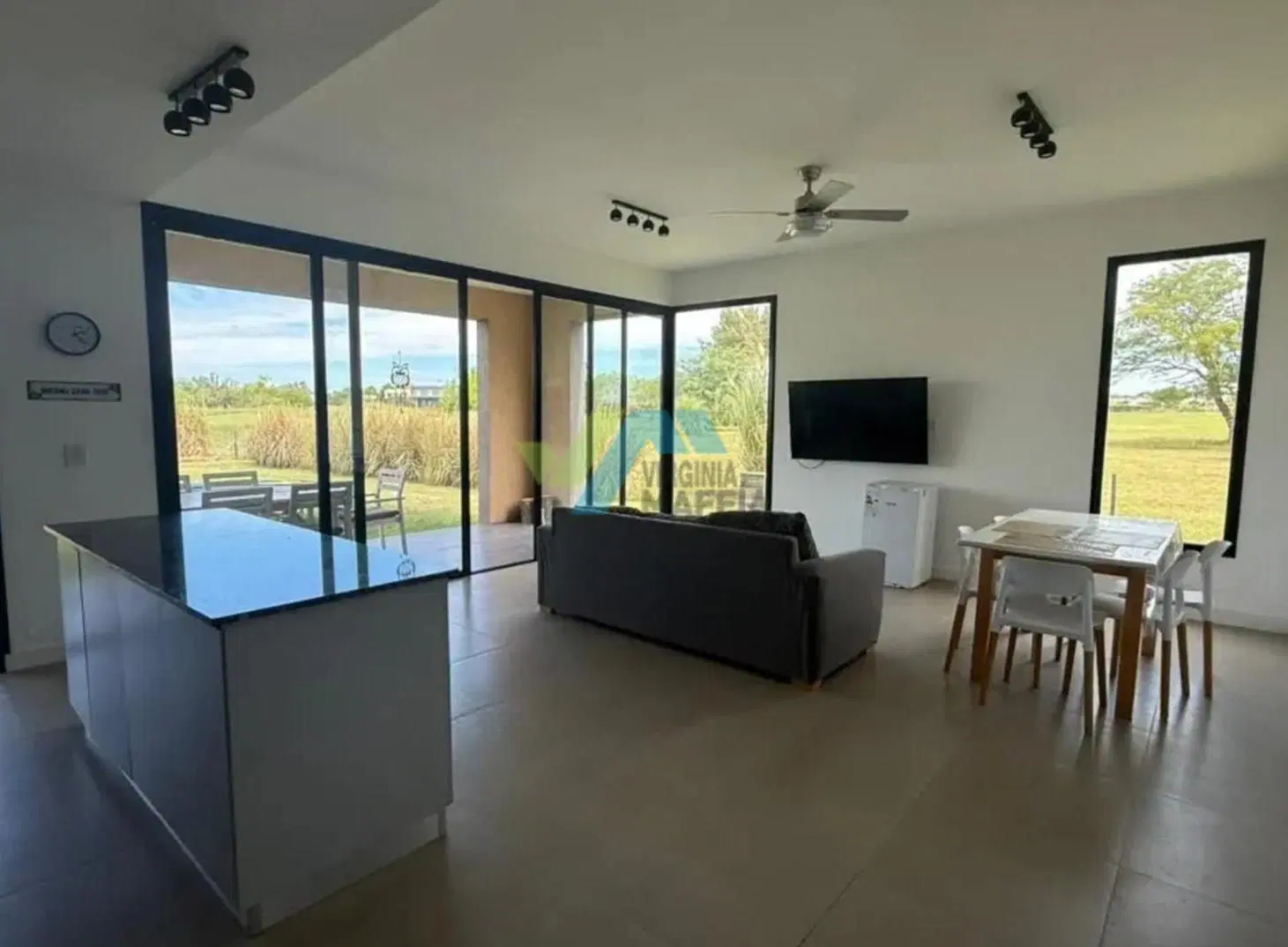 Casa  en Venta en Medal CC, Pilar, G.B.A. Zona Norte 3