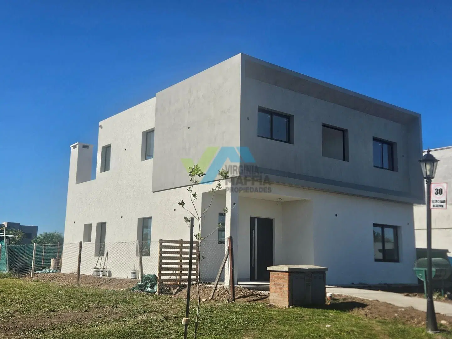 Casa  en Venta en Santa Elisa, Pilar del Este, Pilar 4