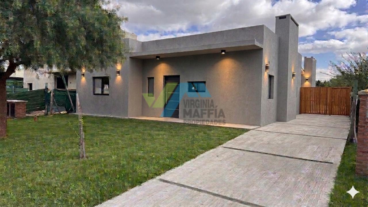 Venta de casa en una planta lote interno - PILAR DEL ESTE