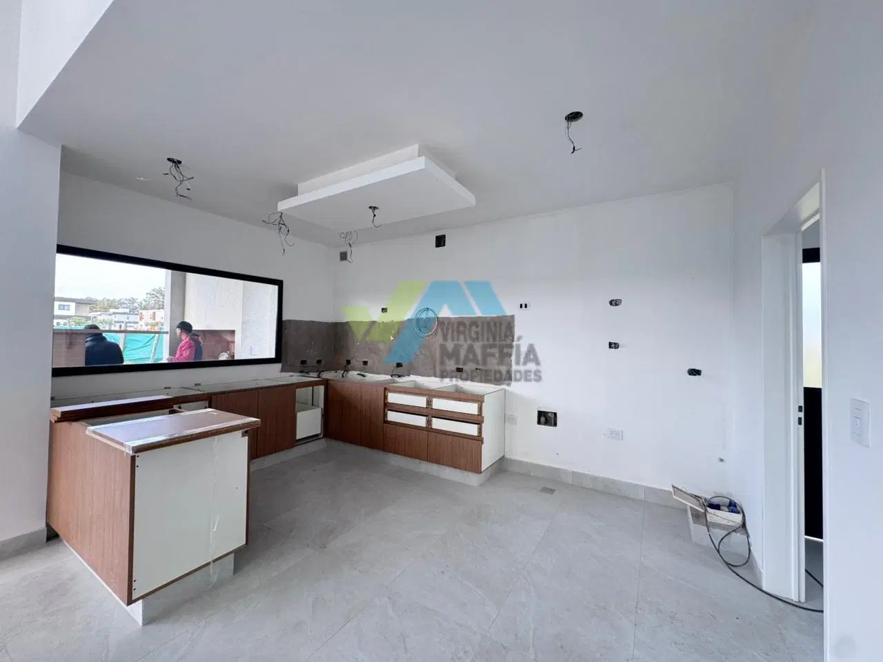 Casa moderna en dos plantas con pileta y lote de 700m2 - Pilar del Este 2