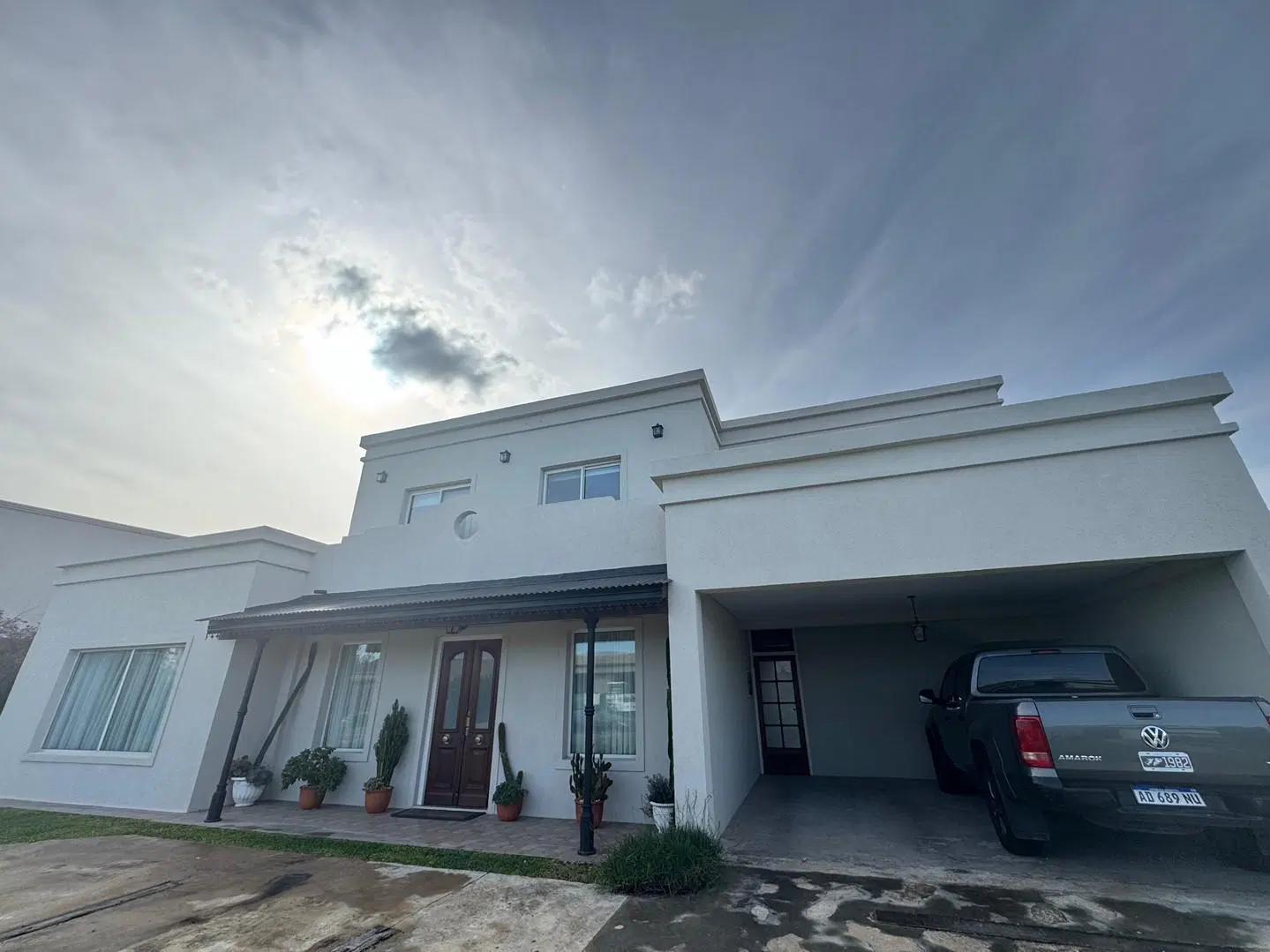 Casa en una planta con pileta - HARAS SANTA MARIA 1