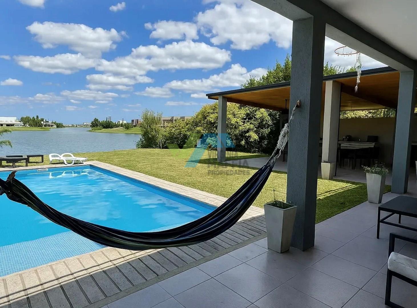 Casa en Venta en San Sebastian - AREA 5, San Sebastian, Escobar