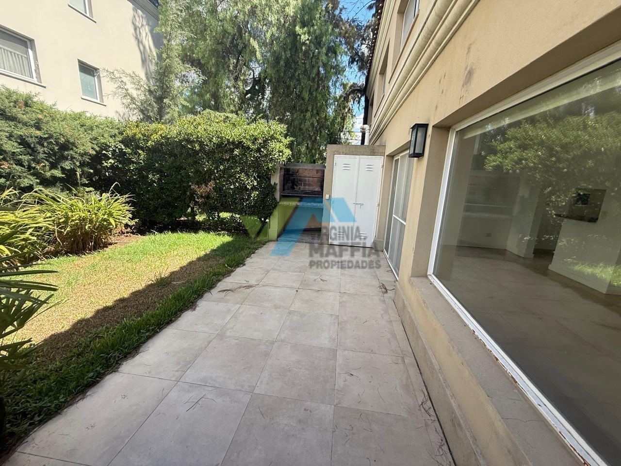 Foto de Casa Dúplex en Alquiler en Boulevard del Sol, Pilar, G.B.A. Zona Norte, imagen 4
